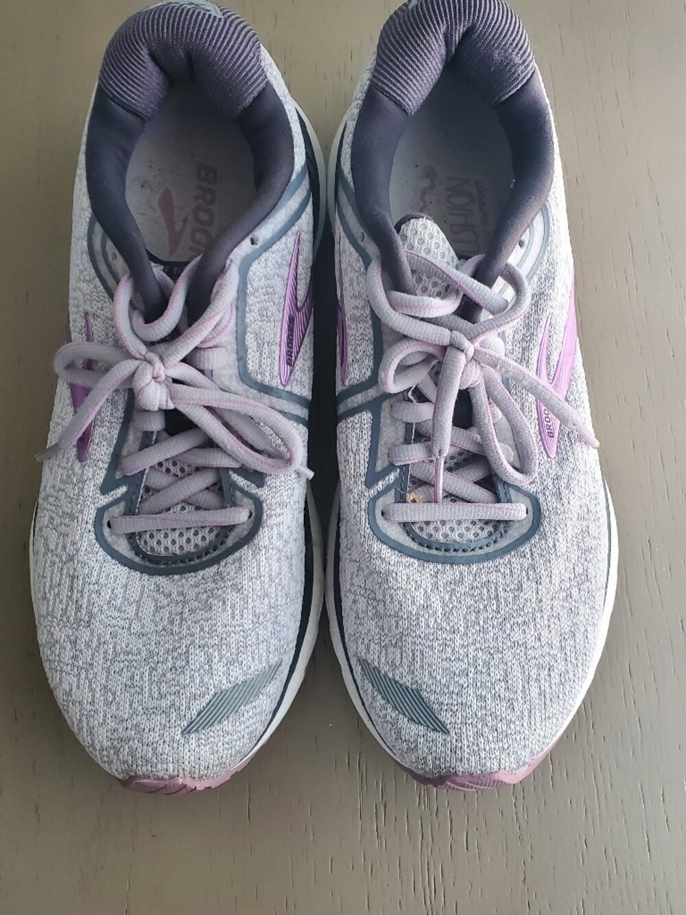Brooks Womens Size 9.5 Sneakers Adrenaline 20 GTX Athletic Running Gray Lavender